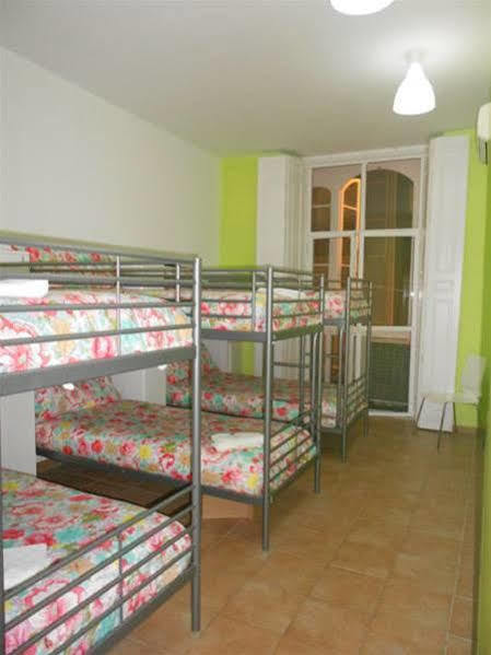Apartamentos Gold Malaga Exterior photo